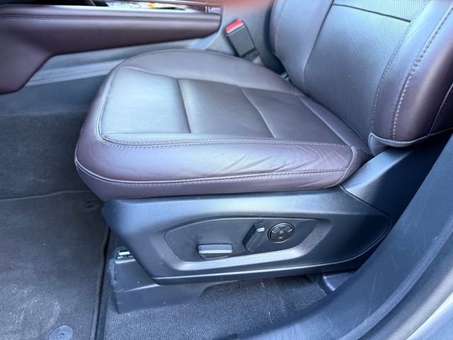 Certified 2025 Ford Explorer Platinum w/ LUX Leather Package image 19
