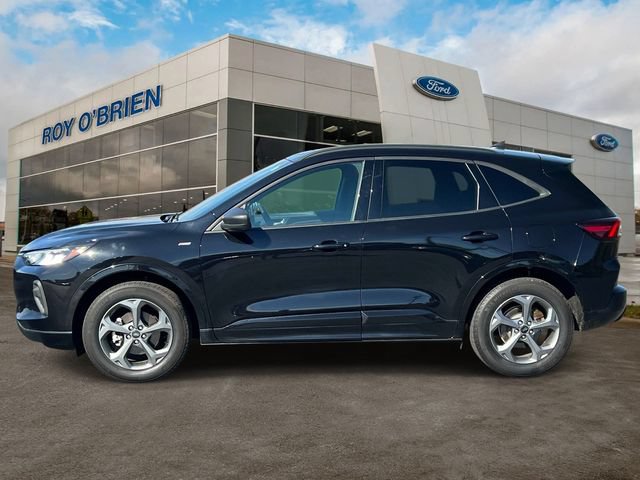Certified 2024 Ford Escape ST-Line w/ Tech Pack #1 AWD/4WD image 2