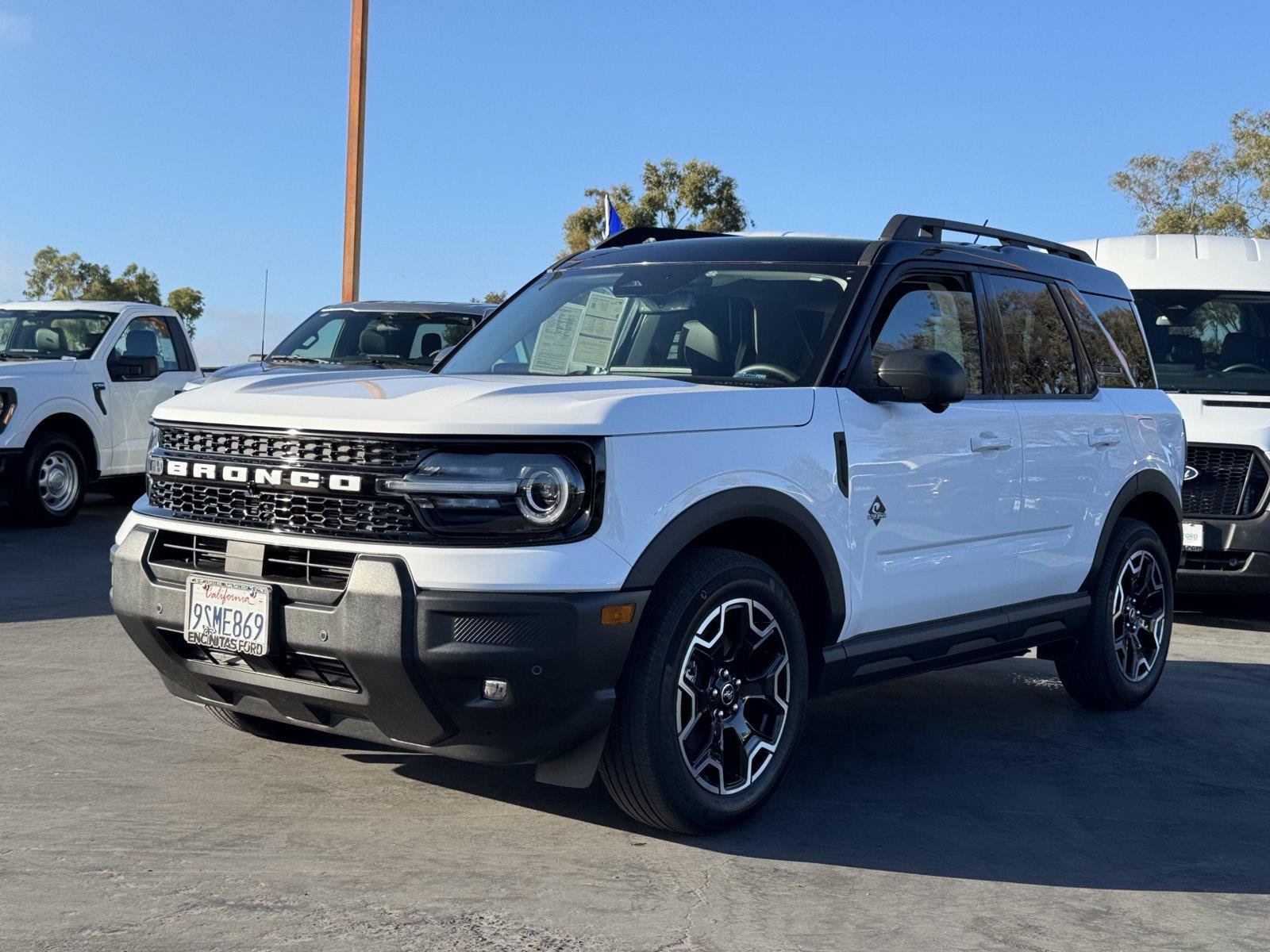 Certified 2025 Ford Bronco Sport Outer Banks w/ Outer Banks Tech Package+ AWD/4WD image 4