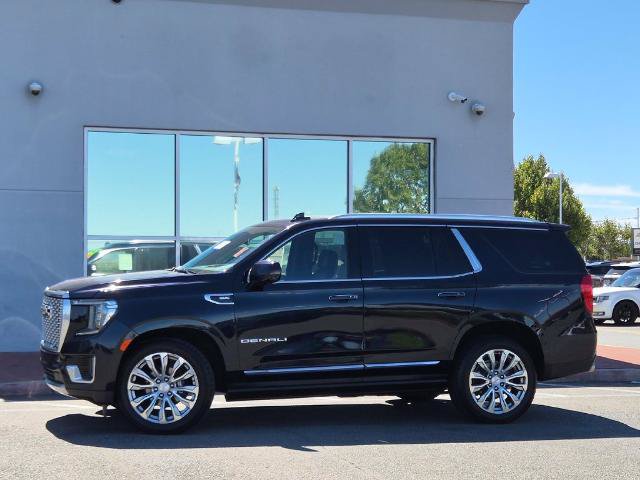 Used 2023 GMC Yukon Denali RWD image 7