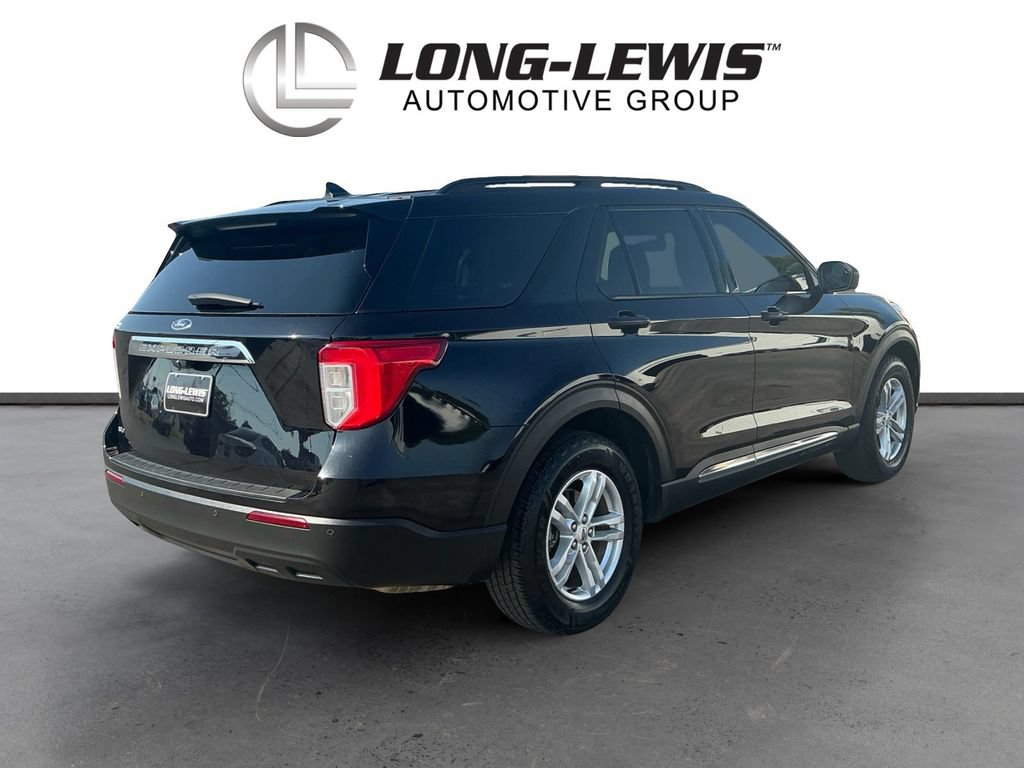 Certified 2023 Ford Explorer XLT RWD image 7
