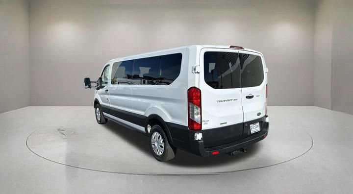 Certified 2022 Ford Transit 350 XLT RWD image 4