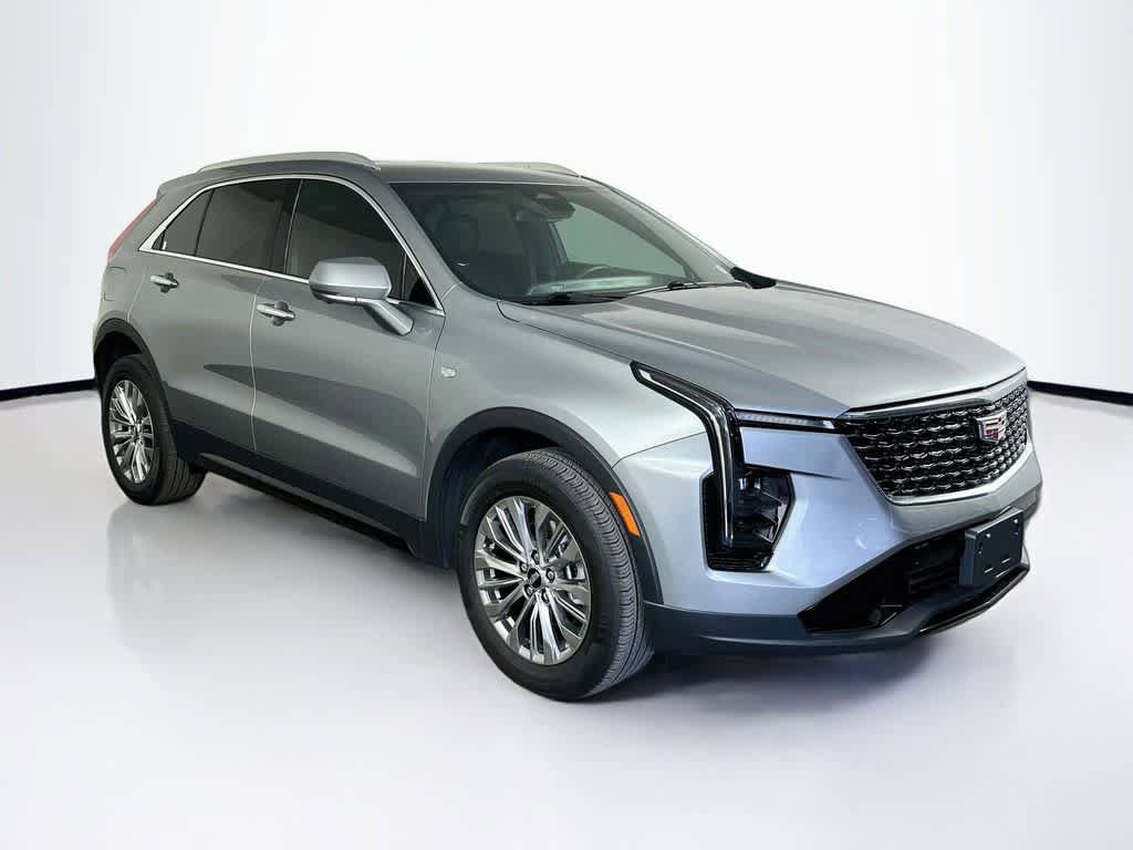 Used 2025 Cadillac XT4 Premium Luxury FWD image 24