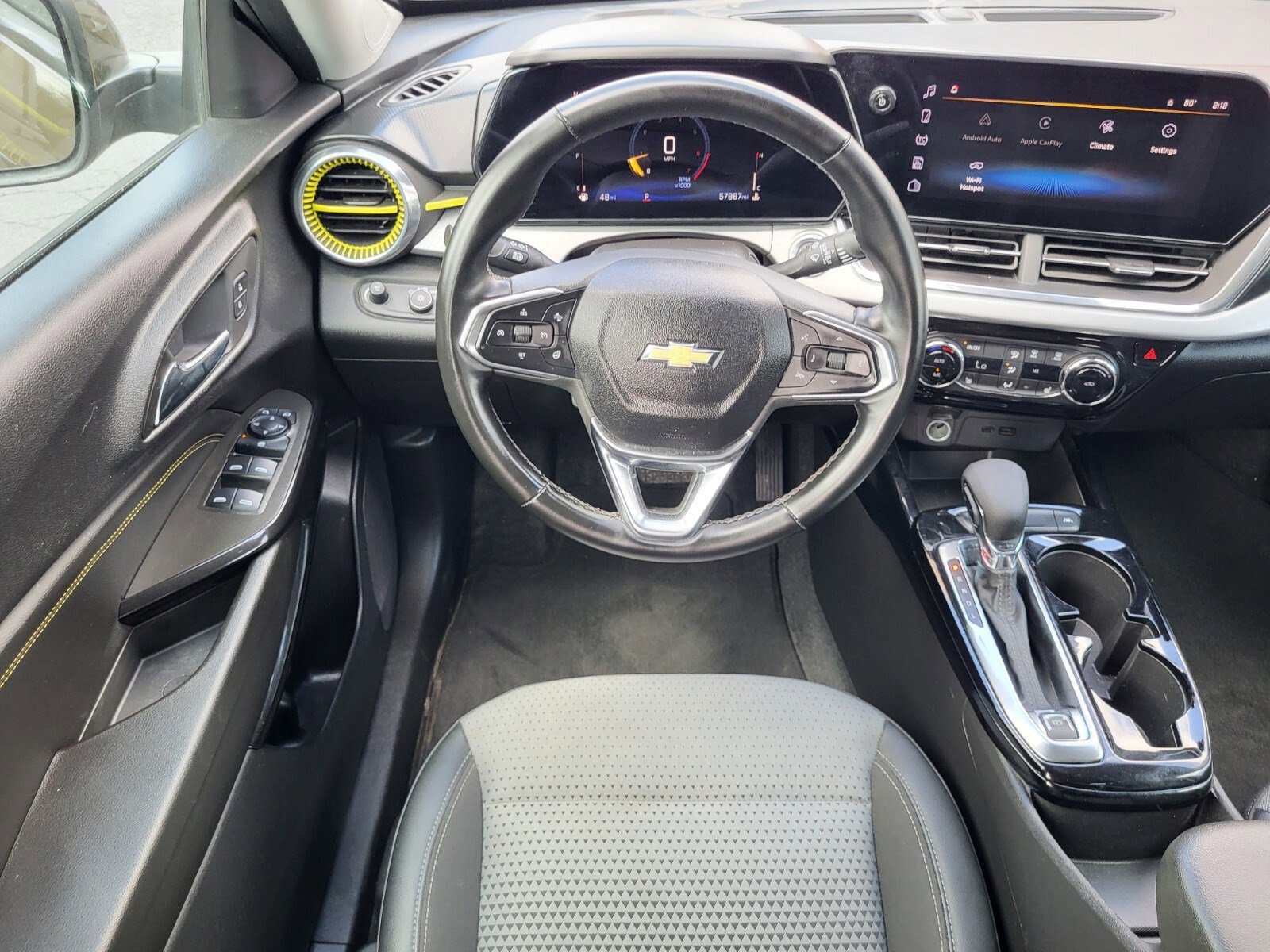 Used 2024 Chevrolet Trax LT w/ Driver Confidence Package image 14