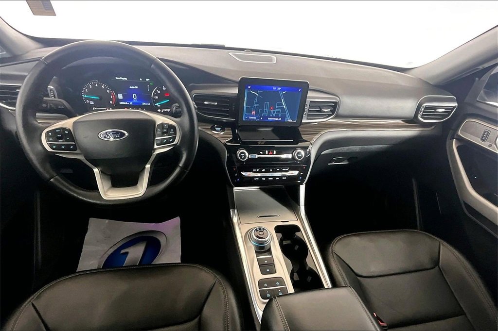 Certified 2024 Ford Explorer Limited image 12