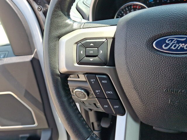 Certified 2020 Ford F250 Lariat w/ Lariat Ultimate Package AWD/4WD image 8
