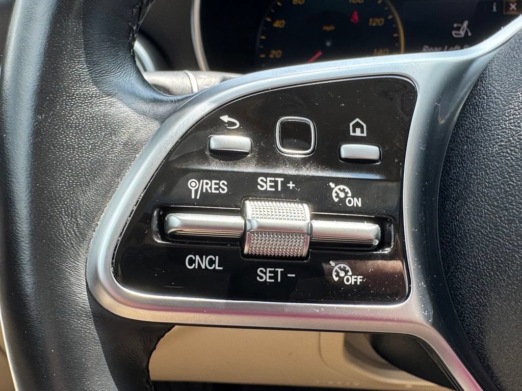 Used 2021 Mercedes-Benz C 300 4MATIC Sedan image 34