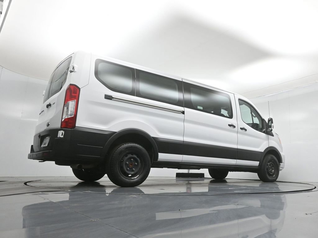 Certified 2022 Ford Transit 350 XLT RWD image 17