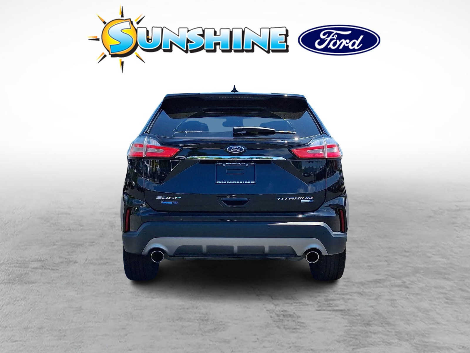 Certified 2020 Ford Edge Titanium w/ Equipment Group 301A AWD/4WD image 5