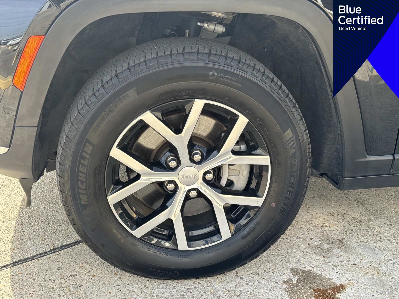 Used 2024 Jeep Grand Cherokee L Limited w/ Luxury Tech Group II image 12