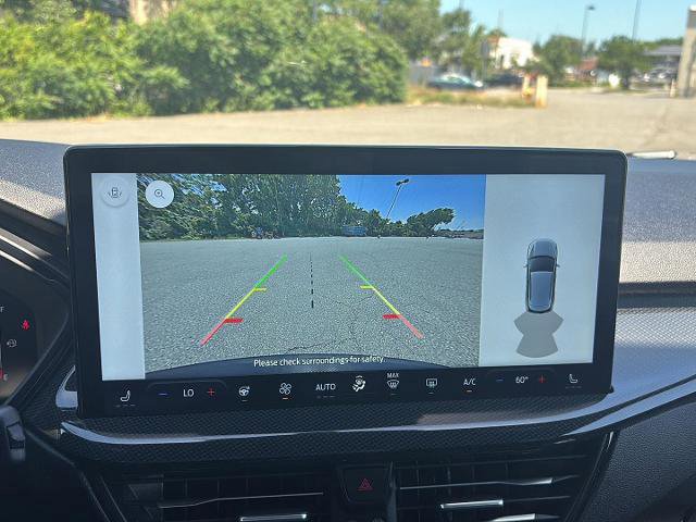 Certified 2025 Ford Escape ST-Line w/ Equipment Group 301A image 17