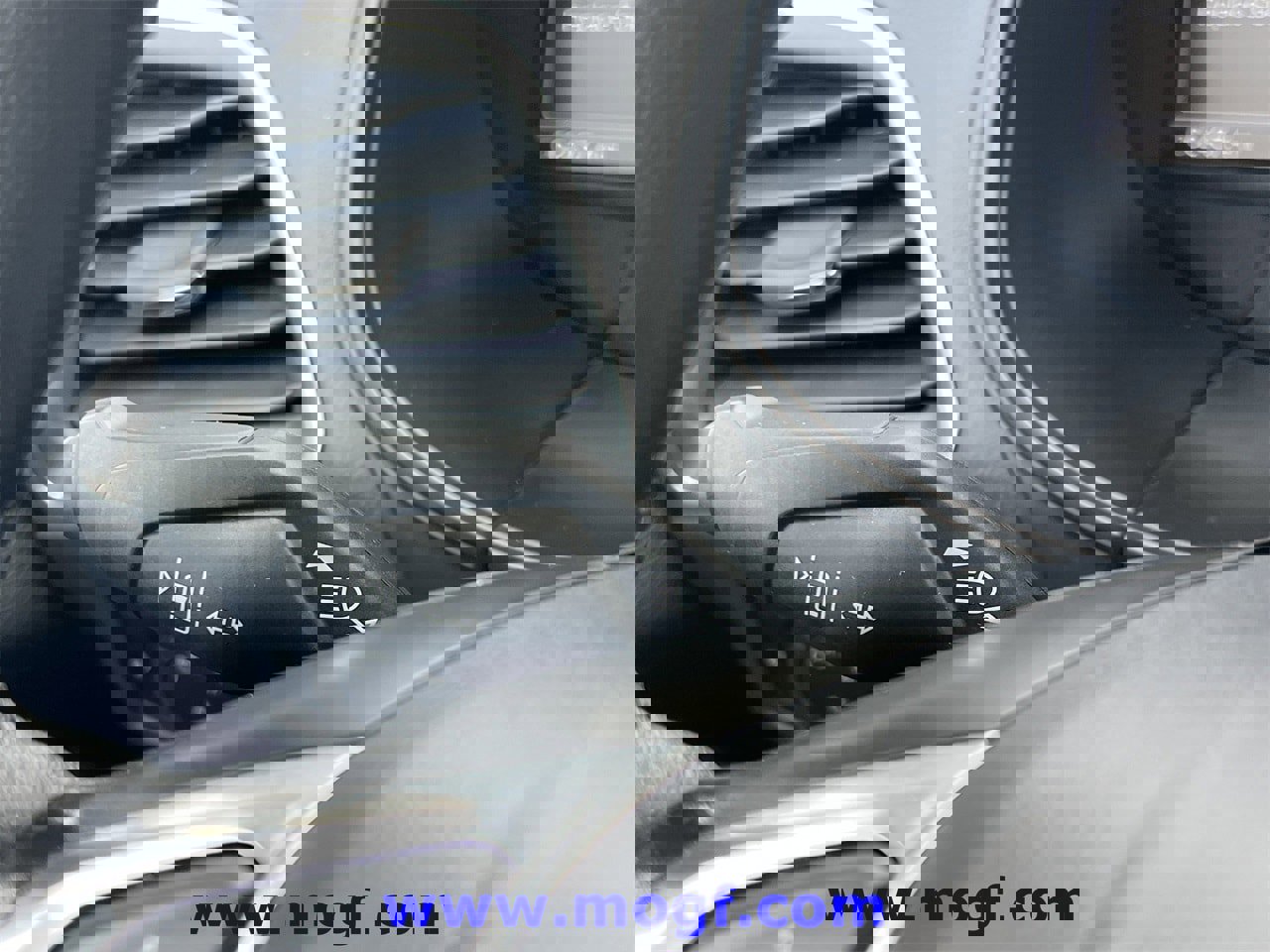 Certified 2024 Ford Edge Titanium image 17