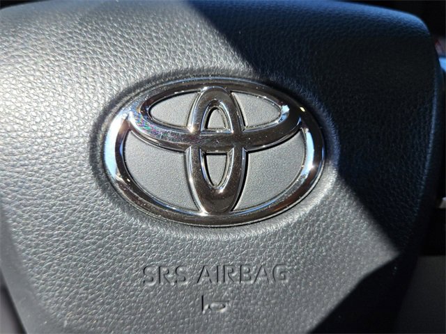 Used 2023 Toyota Sienna XLE image 32
