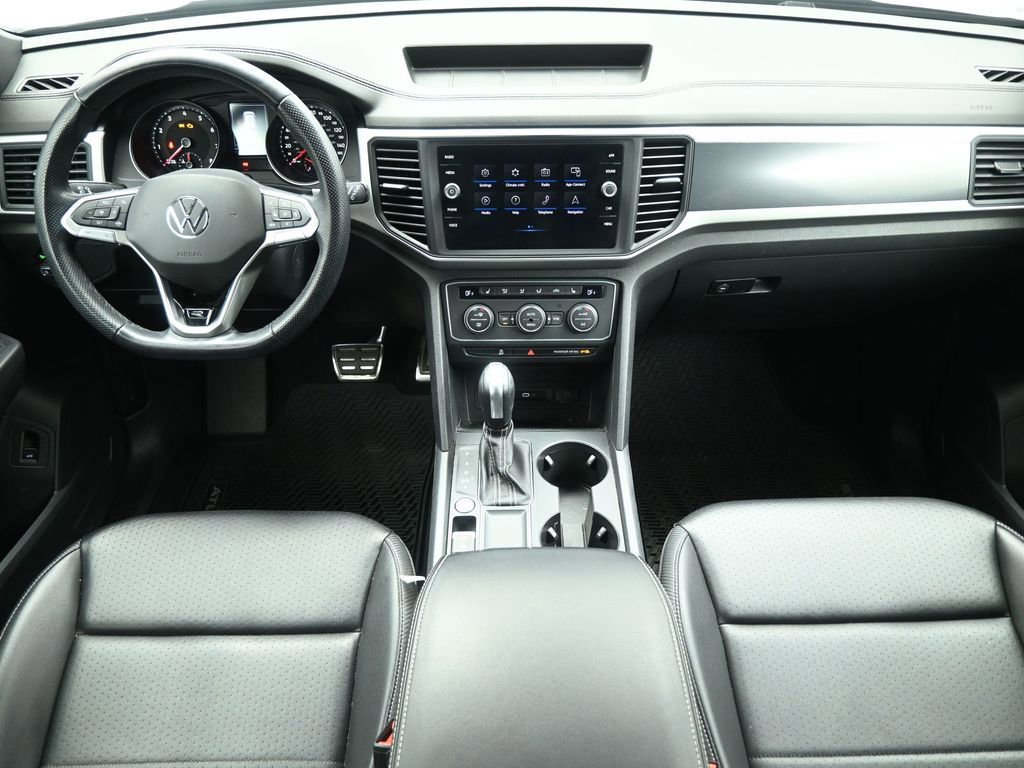 Used 2021 Volkswagen Atlas Cross Sport SE image 47