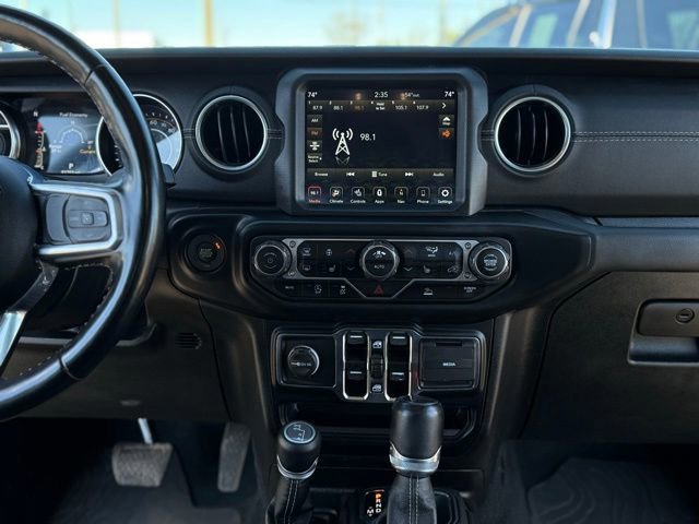 Used 2022 Jeep Gladiator Overland w/ Popular Equipment Package image 35