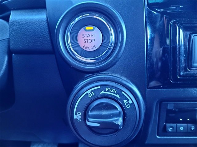 Used 2021 Nissan Titan PRO-4X w/ Pro-4x Convenience Package image 20