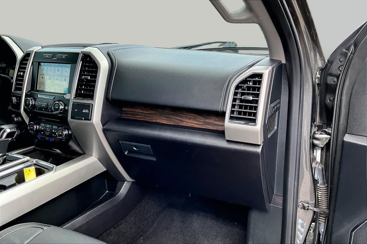Certified 2018 Ford F150 Lariat RWD image 19