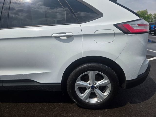 Certified 2019 Ford Edge SE FWD image 15