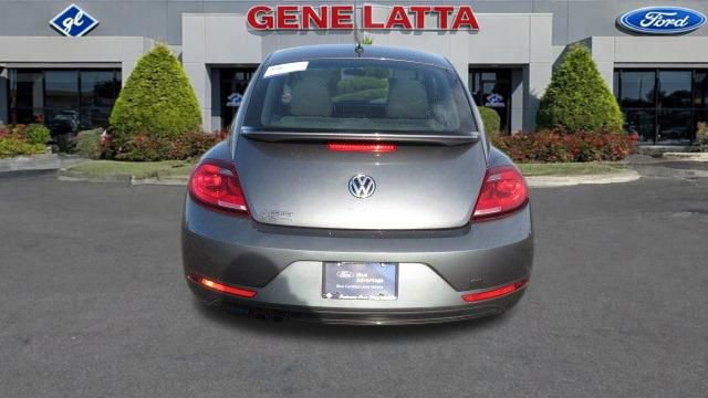 Used 2019 Volkswagen Beetle 2.0T S image 4