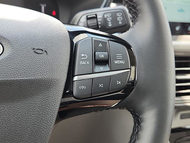 Certified 2025 Ford Escape SE FWD image 24