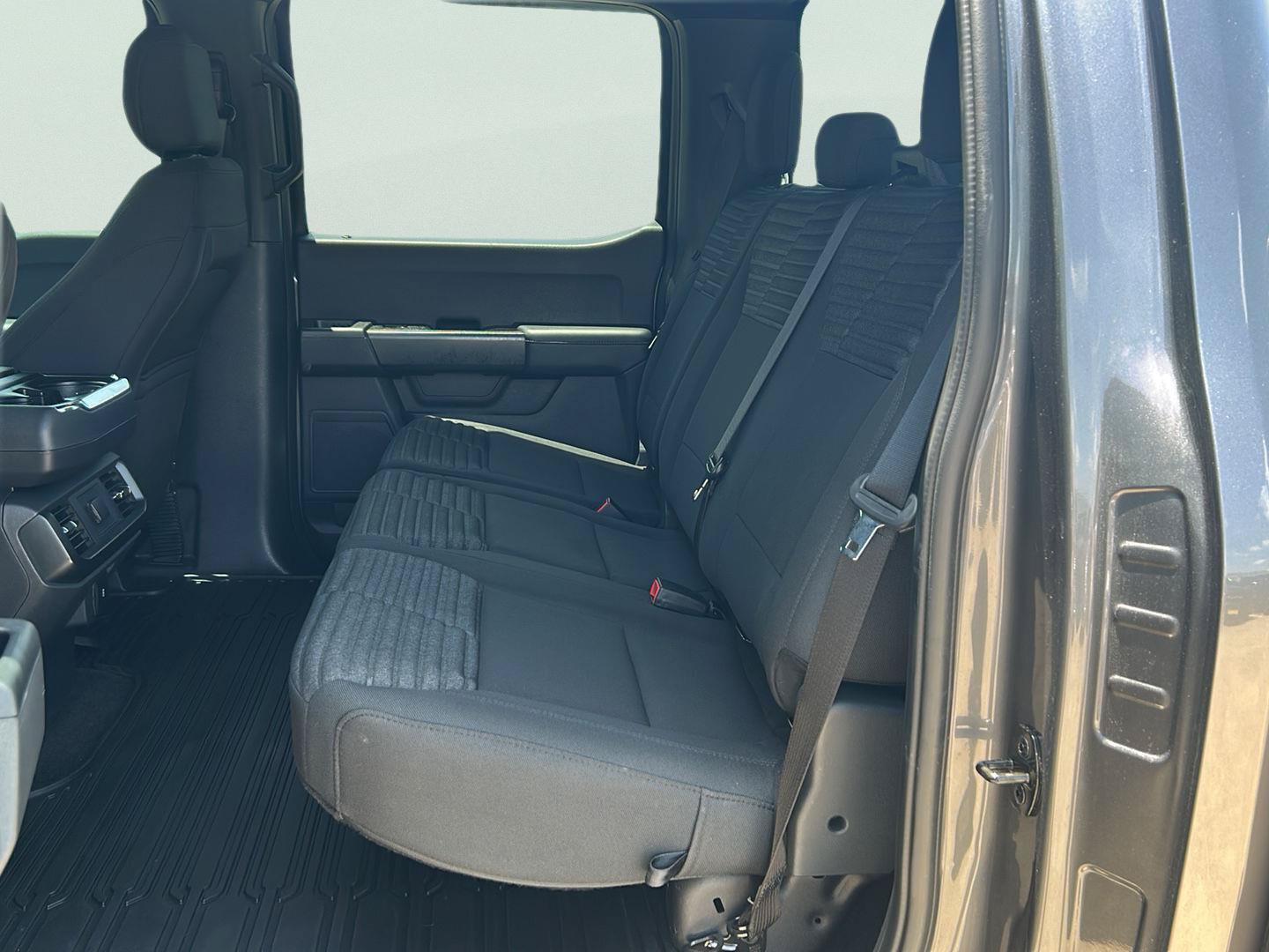 Certified 2021 Ford F150 XL w/ STX Appearance Package AWD/4WD image 18