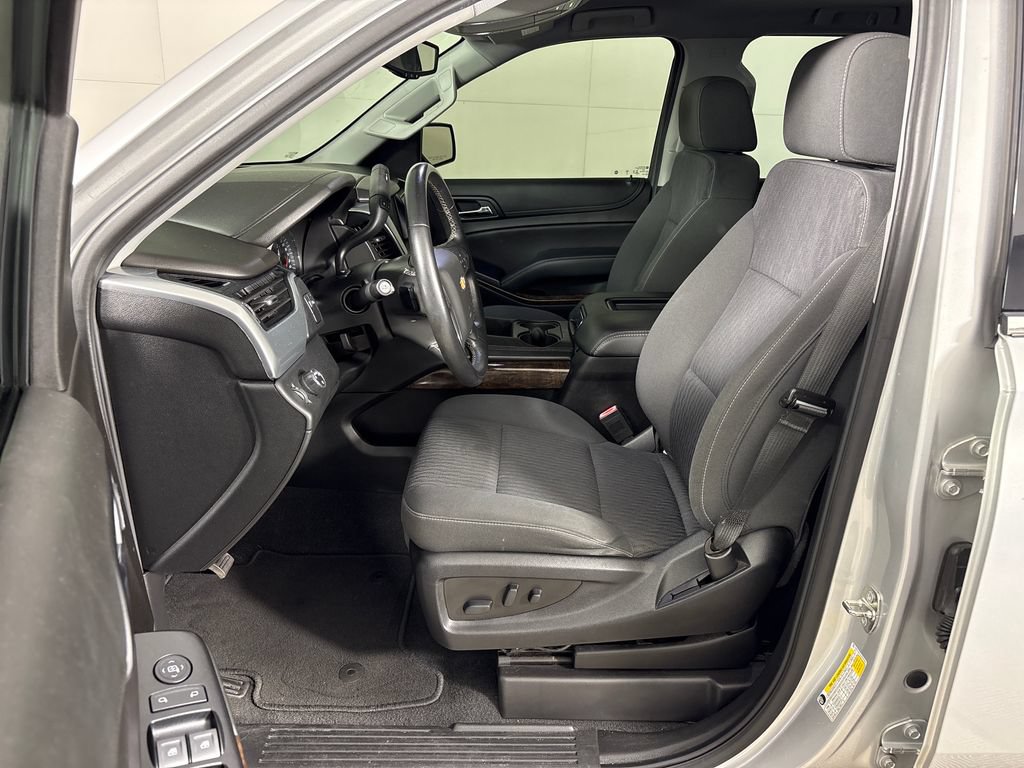 Used 2020 Chevrolet Tahoe LS RWD image 30