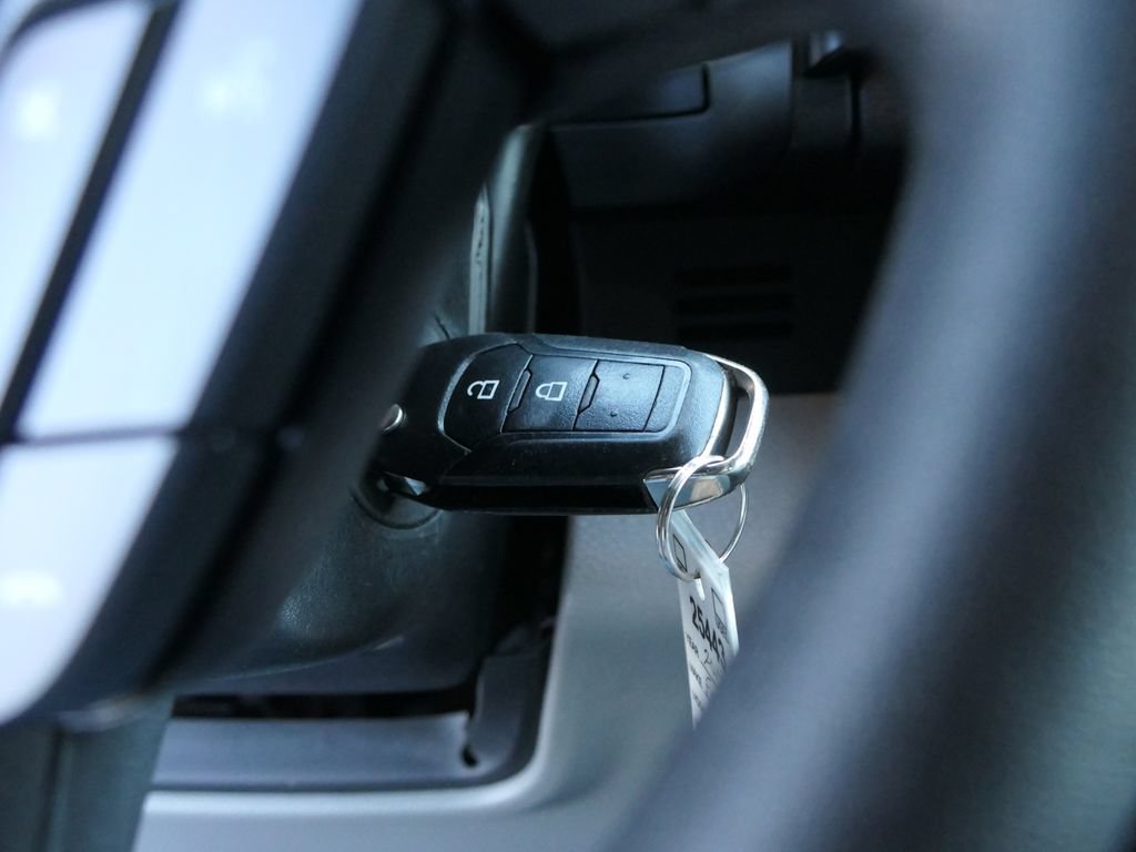 Certified 2017 Ford F150 XLT AWD/4WD image 21