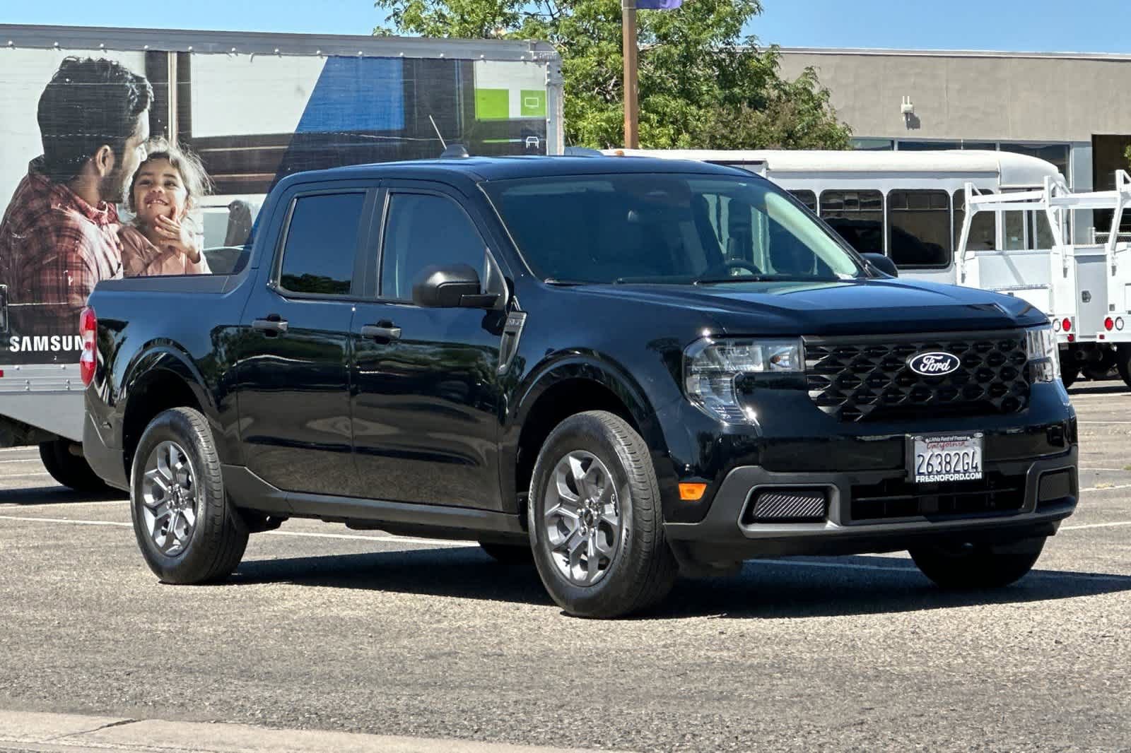 Certified 2025 Ford Maverick XLT FWD image 10