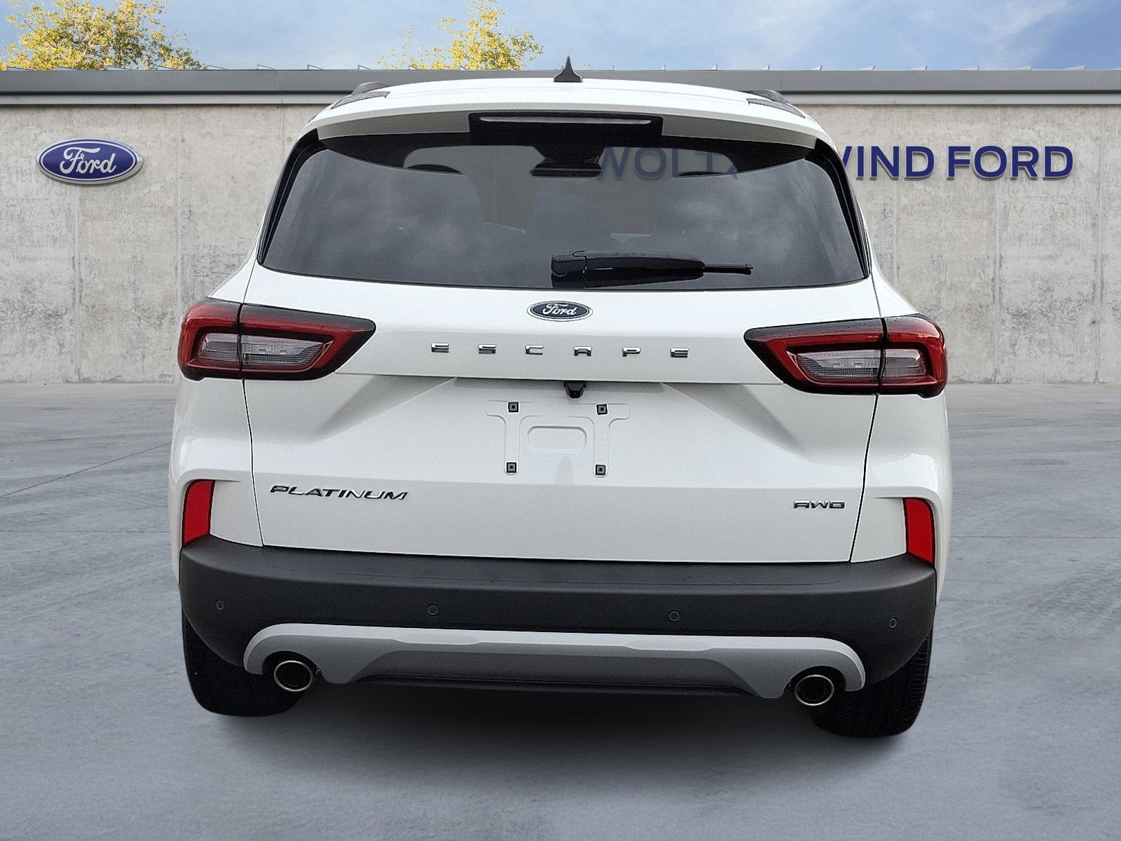 Certified 2023 Ford Escape Platinum image 3