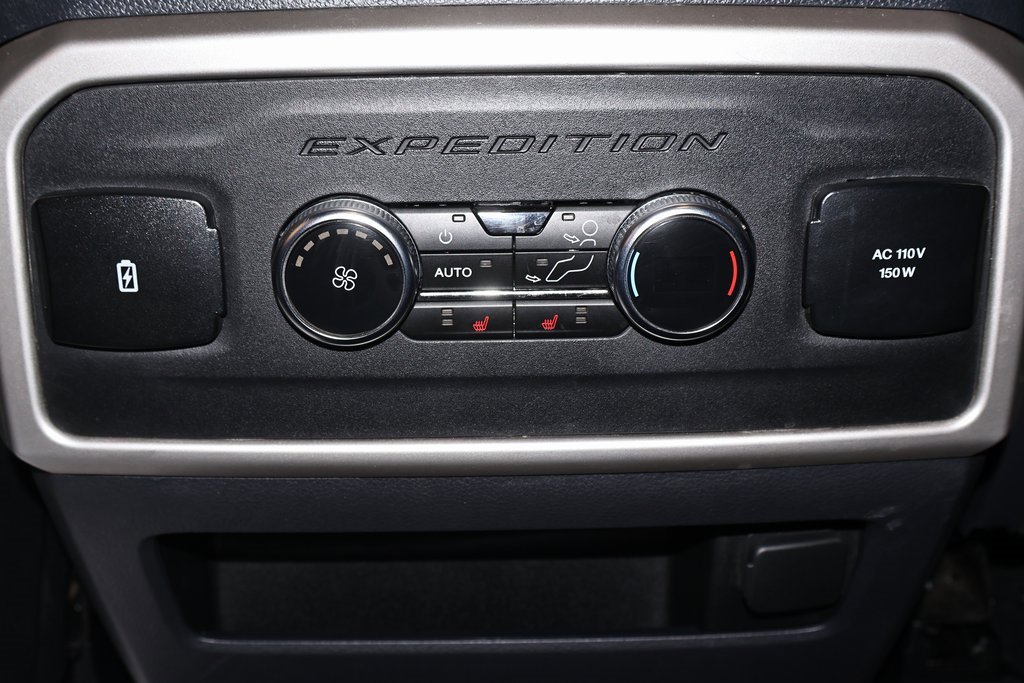 Certified 2024 Ford Expedition Limited image 17