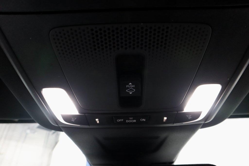 Used 2025 Honda CR-V Sport Touring image 24