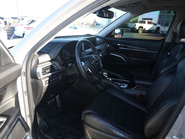 Used 2022 Kia Telluride SX w/ SX Prestige Package AWD/4WD image 22