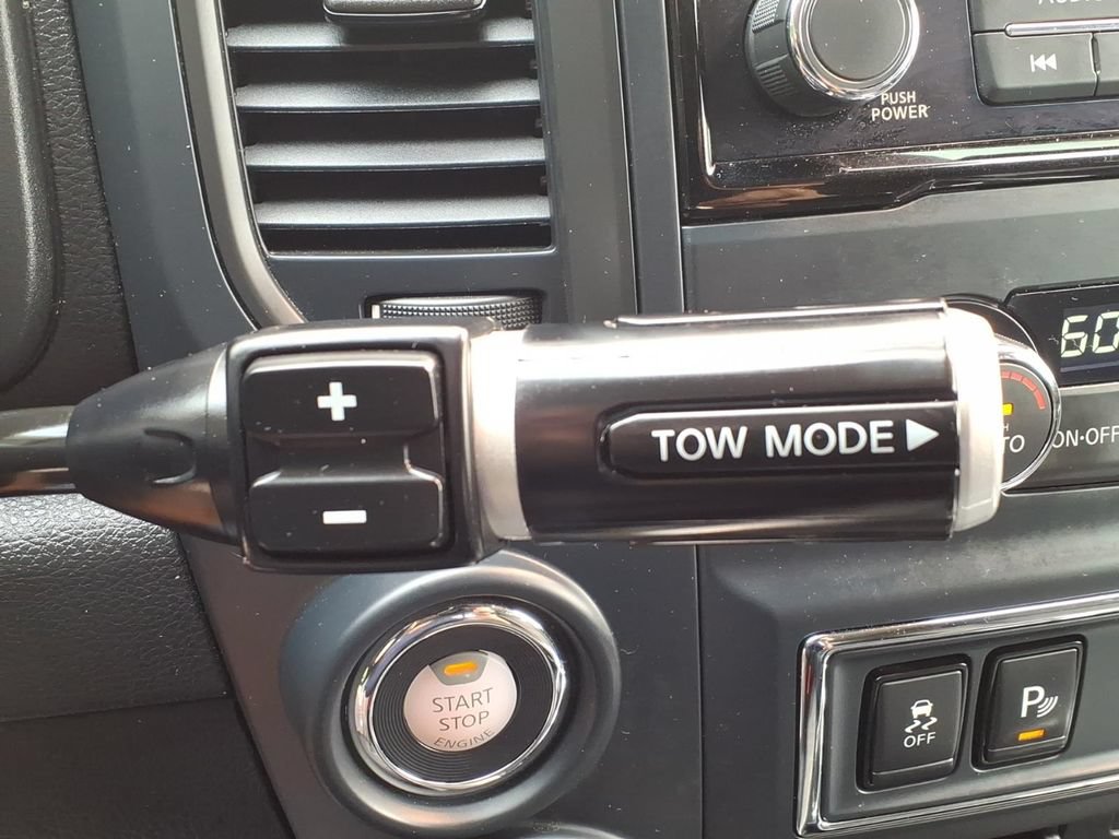 Used 2023 Nissan Titan SV w/ SV Convenience Package AWD/4WD image 28