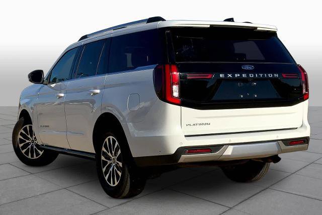 Certified 2025 Ford Expedition Platinum AWD/4WD image 2