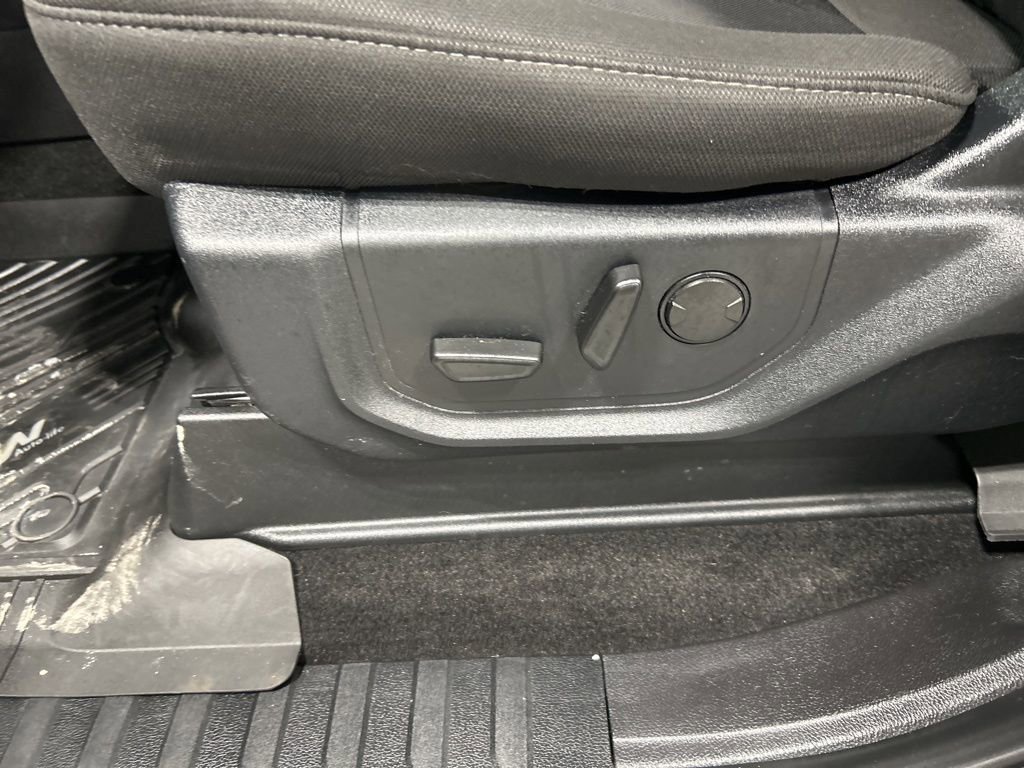 Certified 2019 Ford F150 XLT w/ Equipment Group 302A Luxury image 10