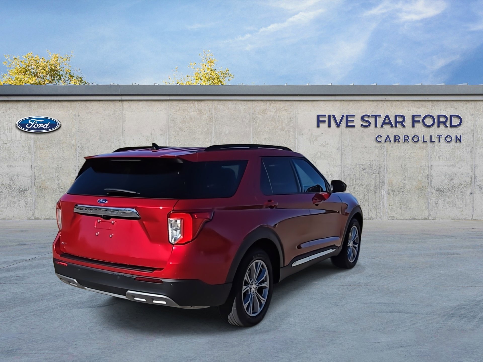 Certified 2023 Ford Explorer XLT w/ Equipment Group 202A image 5