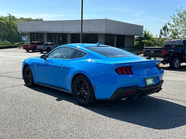 Certified 2025 Ford Mustang GT RWD image 3