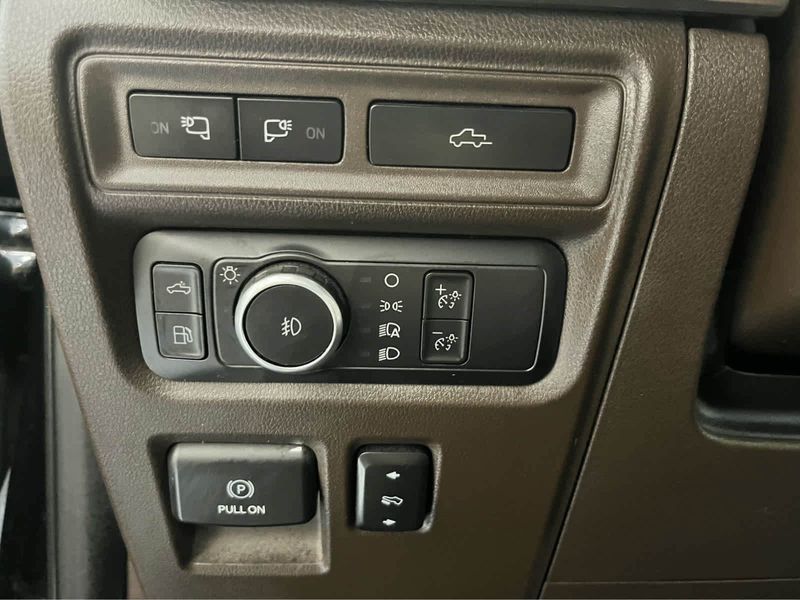 Certified 2022 Ford F150 King Ranch w/ Equipment Group 601A High AWD/4WD image 24