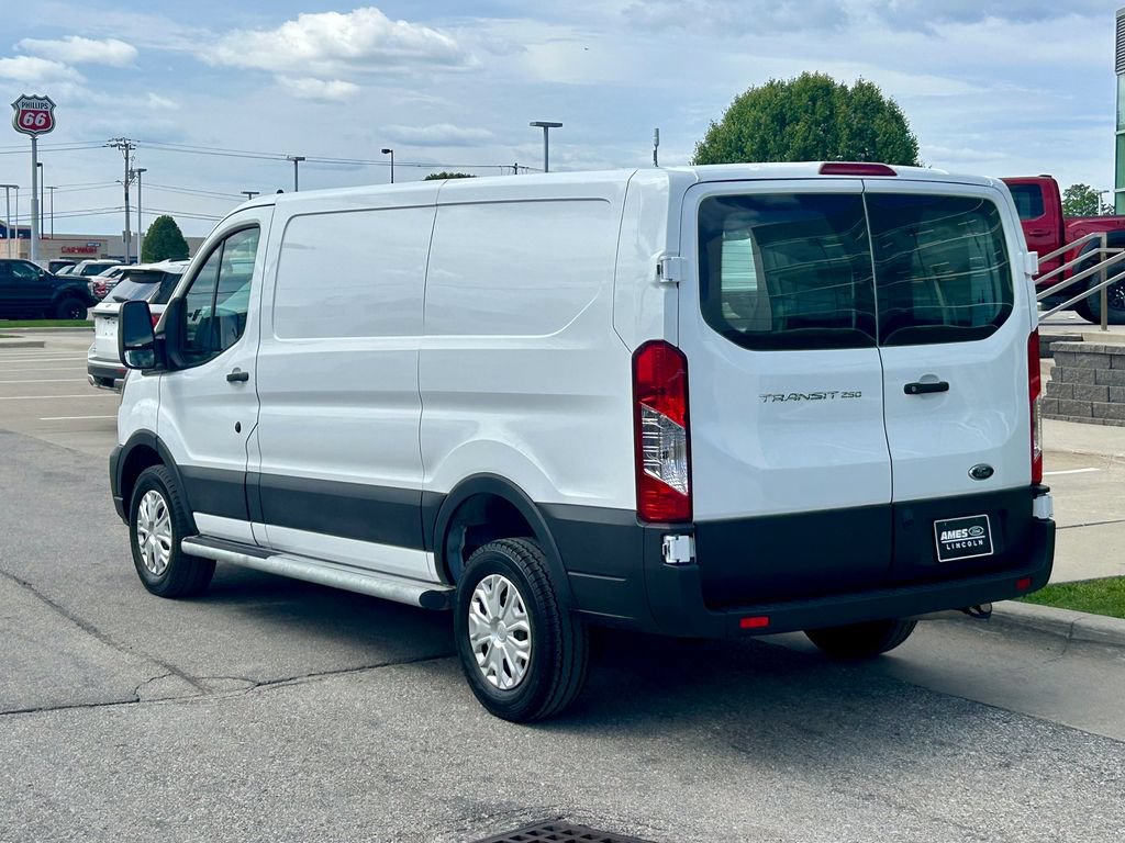 Certified 2025 Ford Transit 250 Low Roof w/ Exterior Upgrade Package RWD image 4
