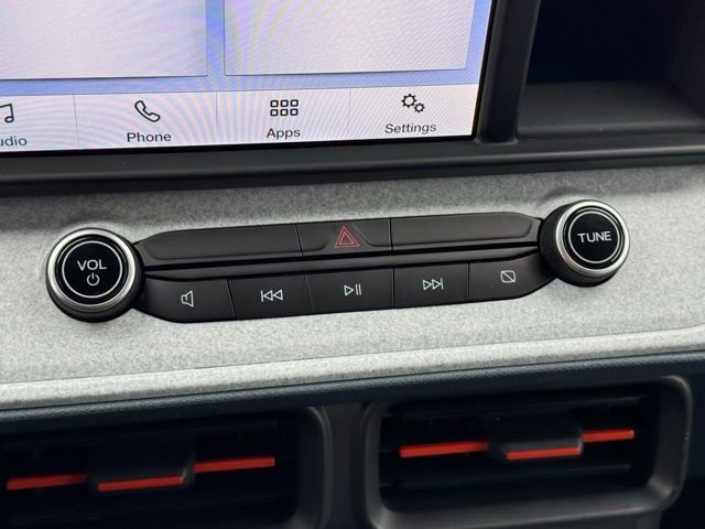 Certified 2023 Ford Maverick XLT FWD image 17