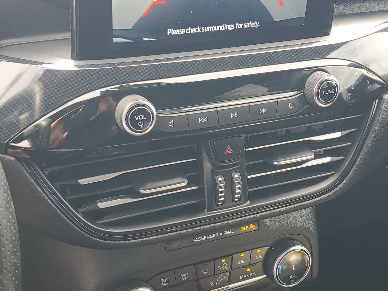 Certified 2025 Ford Escape ST-Line FWD image 25