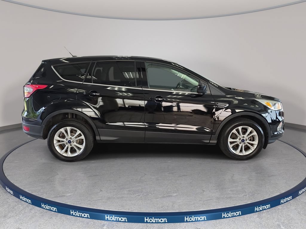 Certified 2017 Ford Escape SE AWD/4WD image 4
