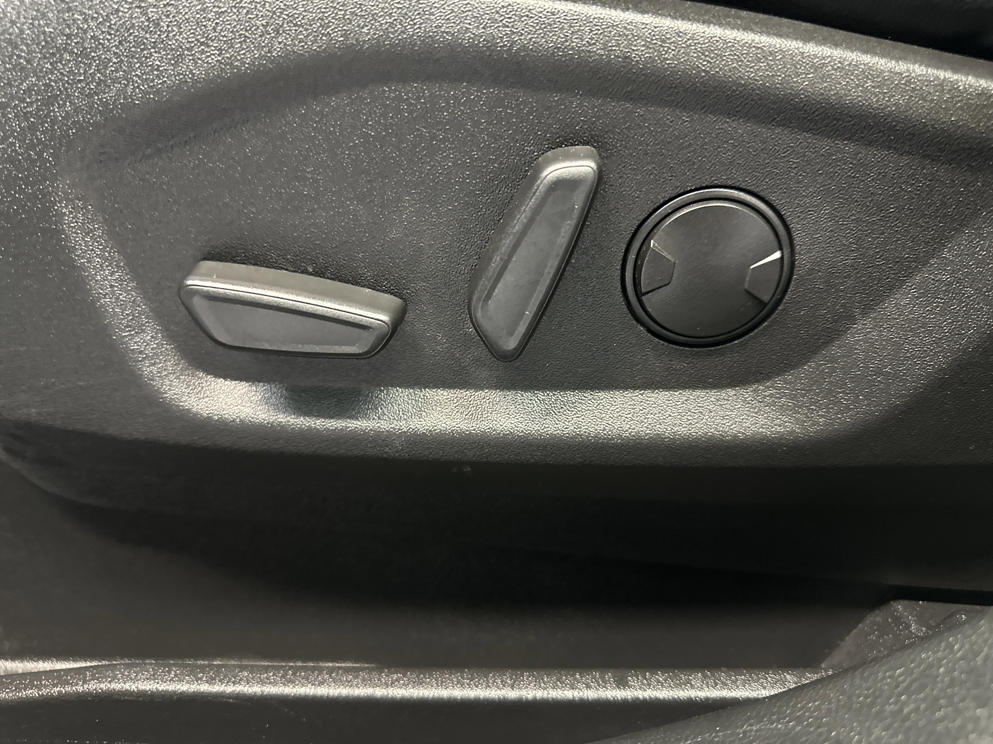 Certified 2023 Ford Edge SEL w/ Convenience Package image 23