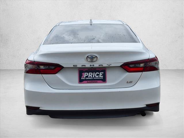 Used 2022 Toyota Camry LE FWD image 7