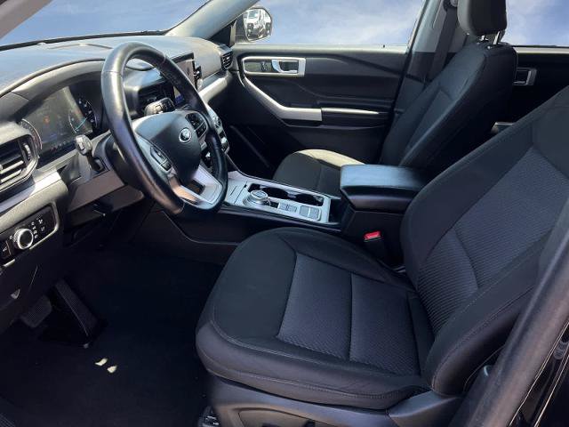 Certified 2023 Ford Explorer XLT RWD image 10