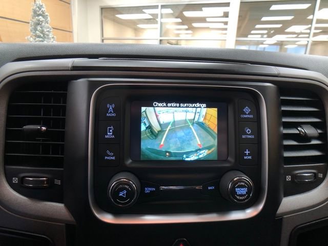 Used 2018 RAM 2500 Tradesman w/ Chrome Appearance Group image 16