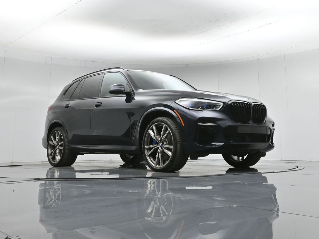 Used 2022 BMW X5 M50i w/ Executive Package image 5