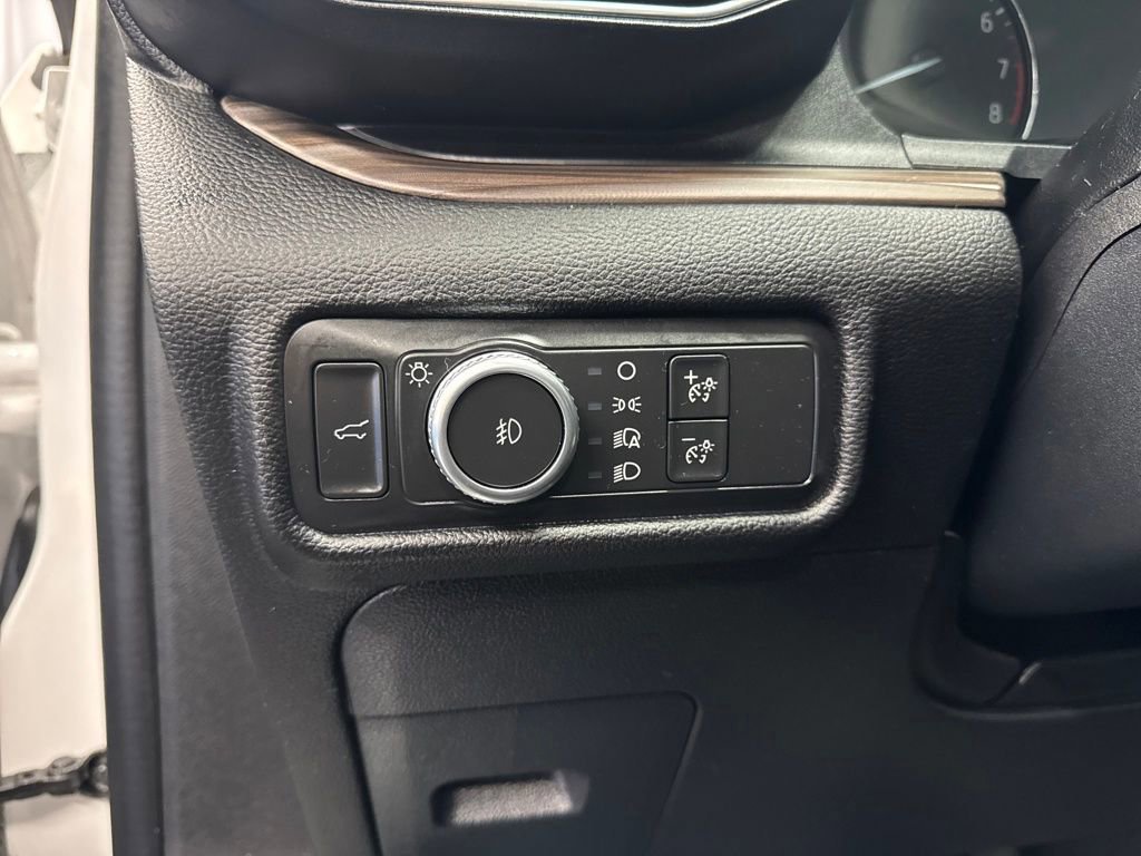 Certified 2021 Ford Explorer Limited w/ Equipment Group 301A image 23