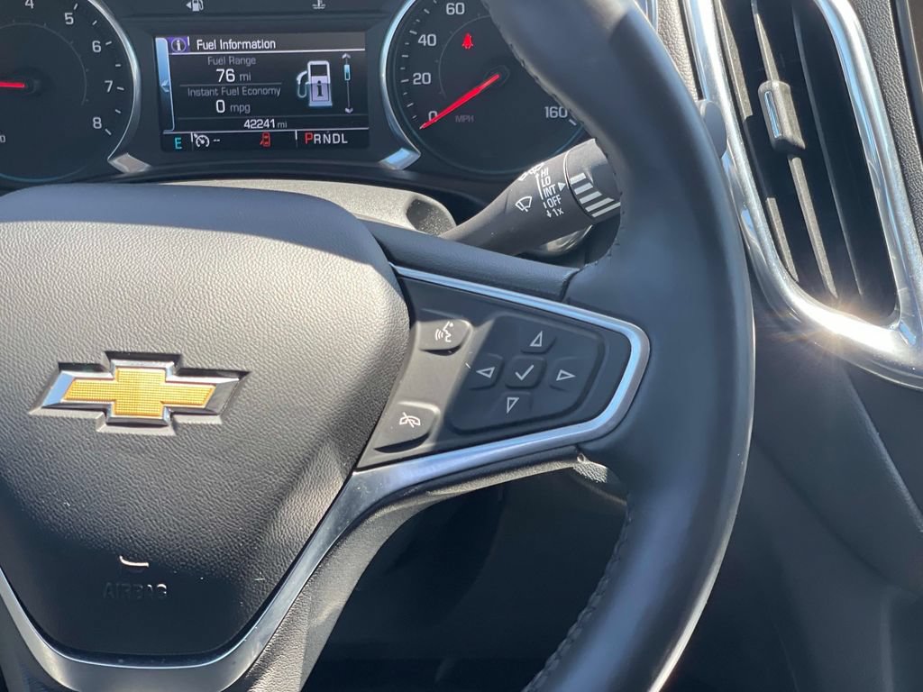 Used 2018 Chevrolet Equinox LT w/ Sun & Infotainment Package FWD image 15