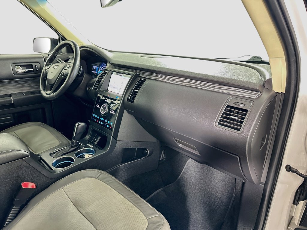 Certified 2019 Ford Flex Limited w/ Equipment Group 303A AWD/4WD image 30